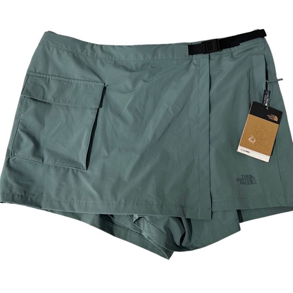 The North Face Paramount Skort Womens Size 18w Goblin Blue NWT